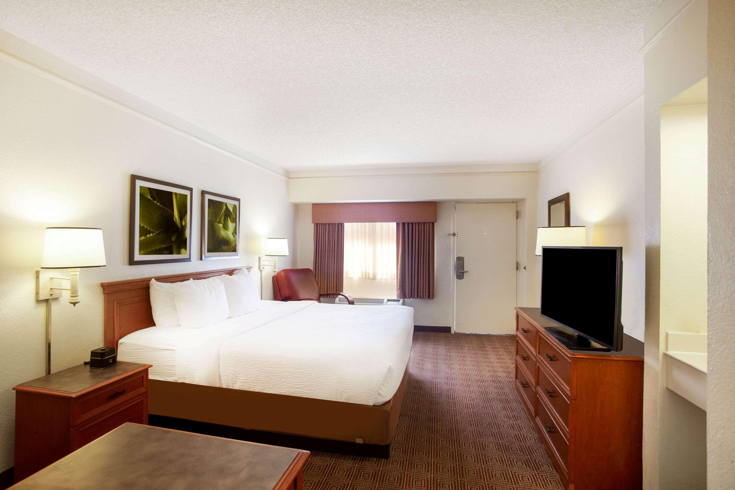 La Quinta Inn By Wyndham Austin Capitol / Downtown Exteriér fotografie