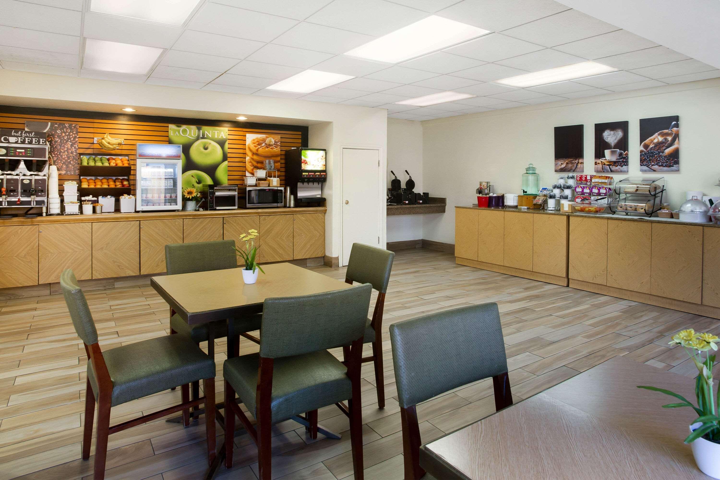 La Quinta Inn By Wyndham Austin Capitol / Downtown Exteriér fotografie