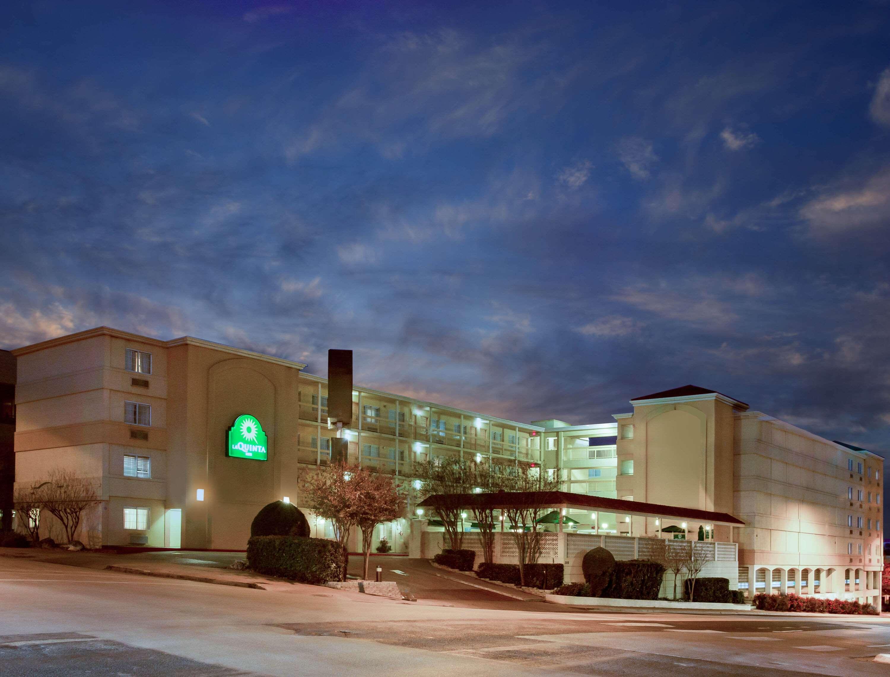 La Quinta Inn By Wyndham Austin Capitol / Downtown Exteriér fotografie
