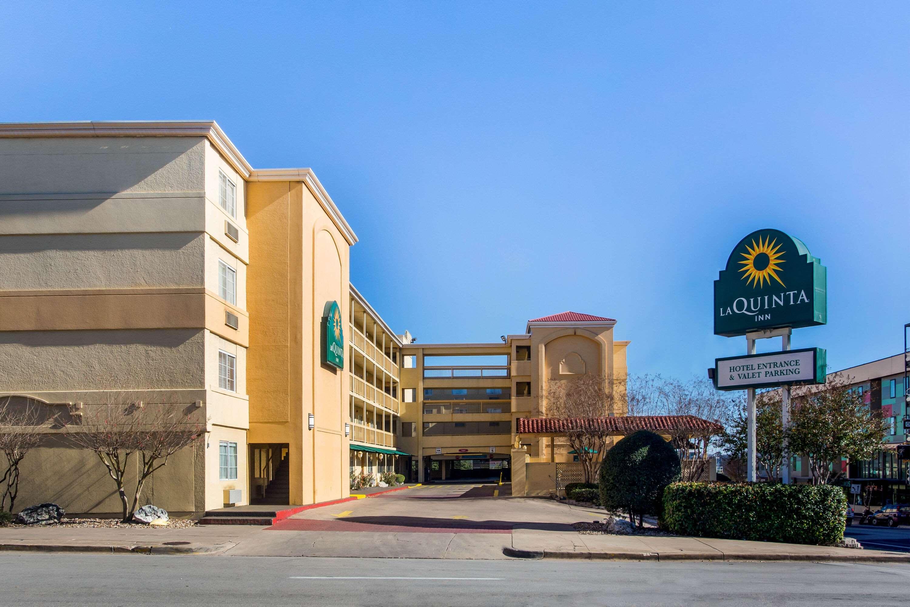 La Quinta Inn By Wyndham Austin Capitol / Downtown Exteriér fotografie